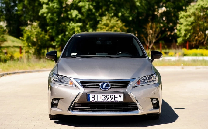 Lexus CT cena 64900 przebieg: 30500, rok produkcji 2016 z Białystok małe 596